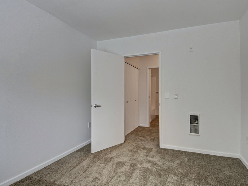 Commons Image 7