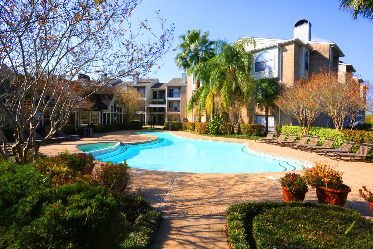 The Point at Windmill Lakes Image 1