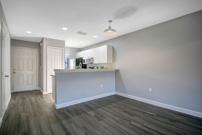 Village Park Townhomes Image 3