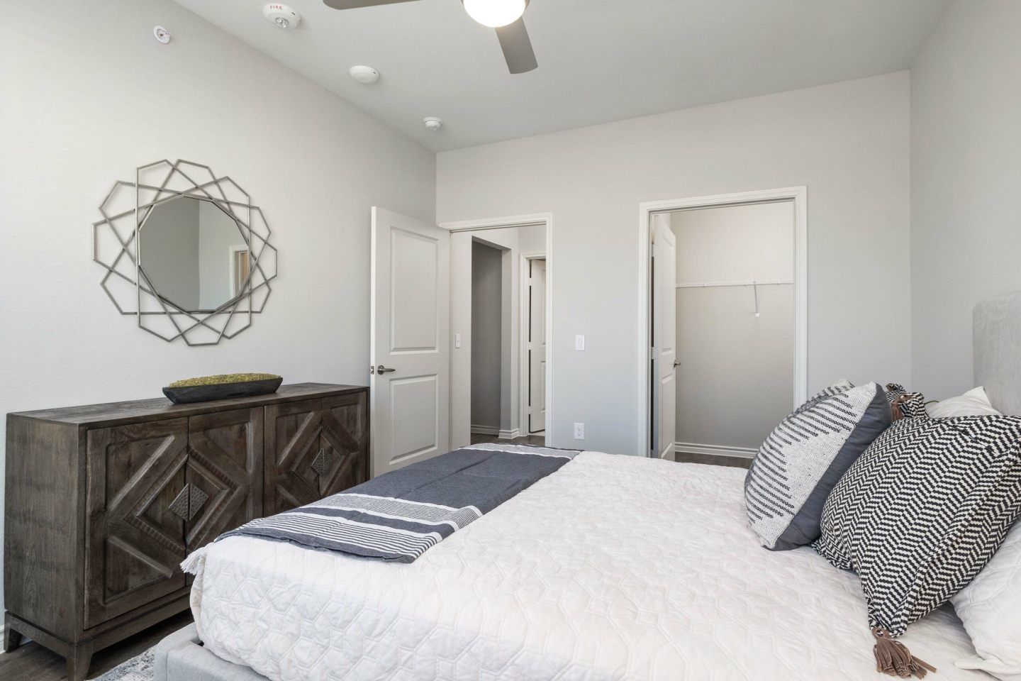 Riverstone Apartments - Affordable Housing Image 25