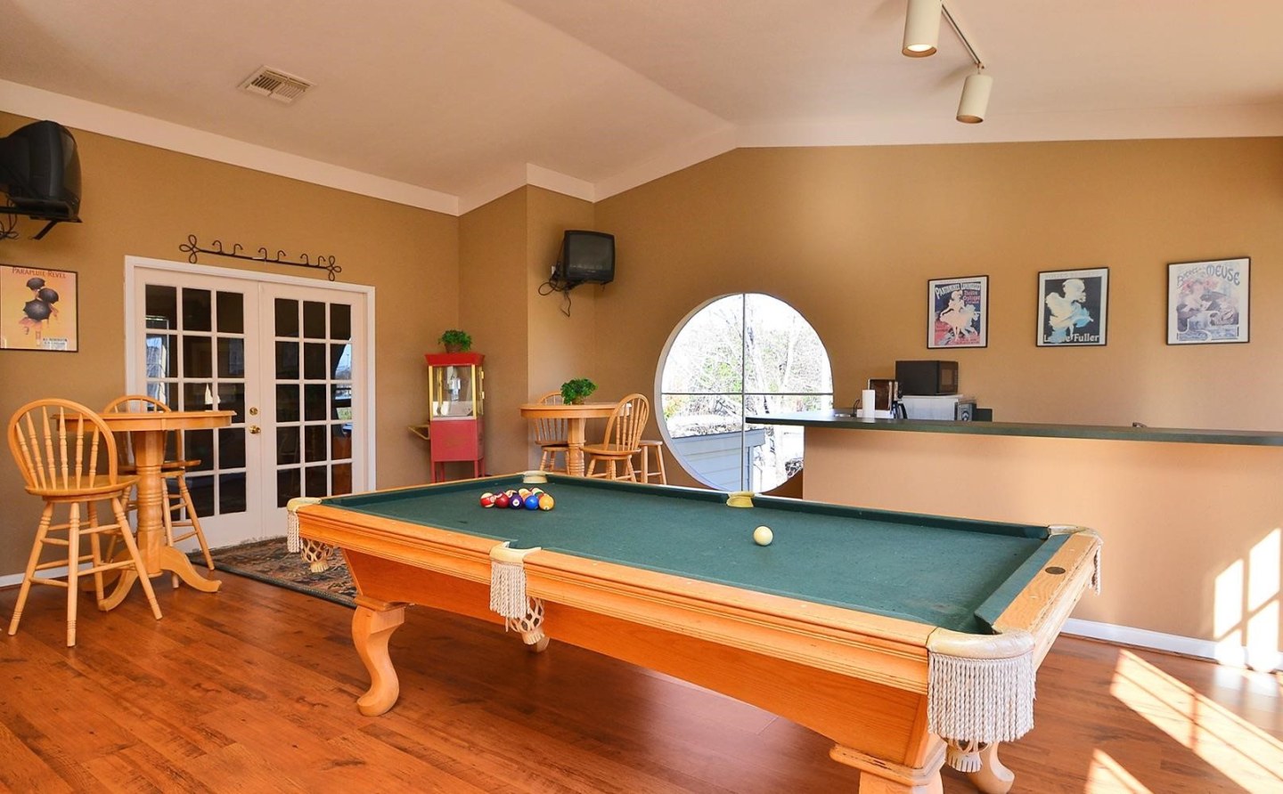 Cape Colony Apartments Image 14