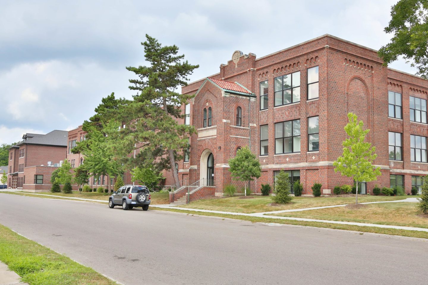 Senior Living - The James Ferndale Image 22