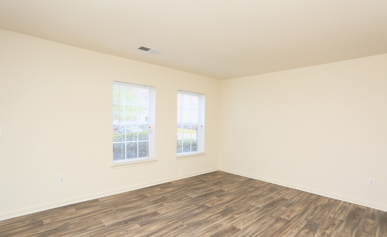 Regency Place Image 6