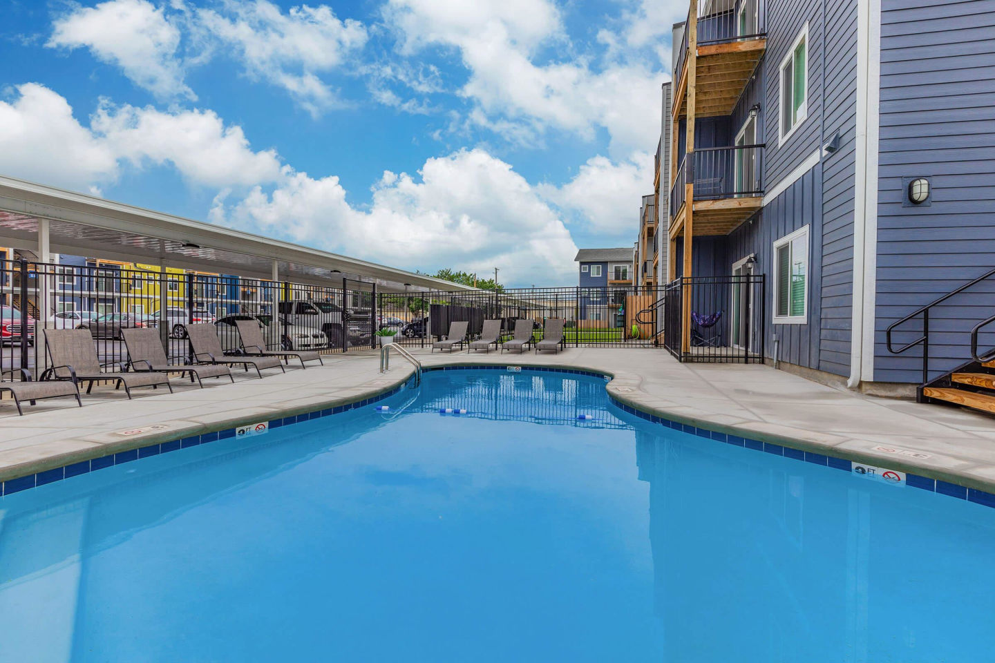 Dumont at Delano Image 21