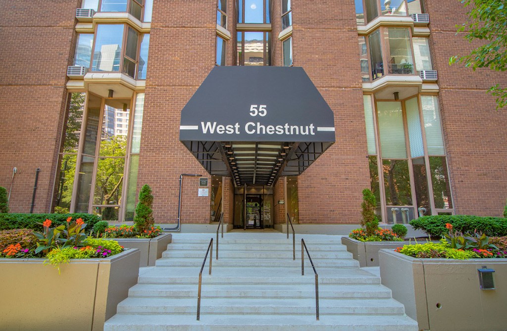 55 West Chestnut Image 20