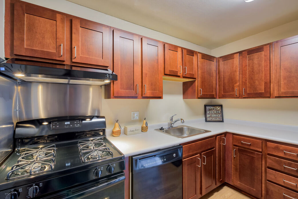 Lafayette Apartments Image 4