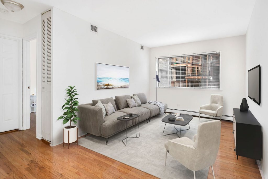536 West Addison Image 19