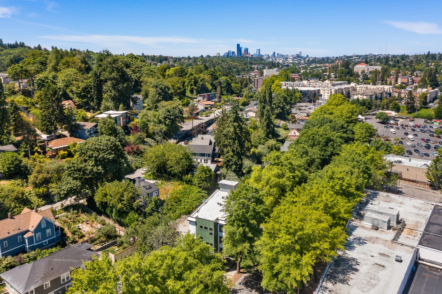 4029 Rainier Image 48