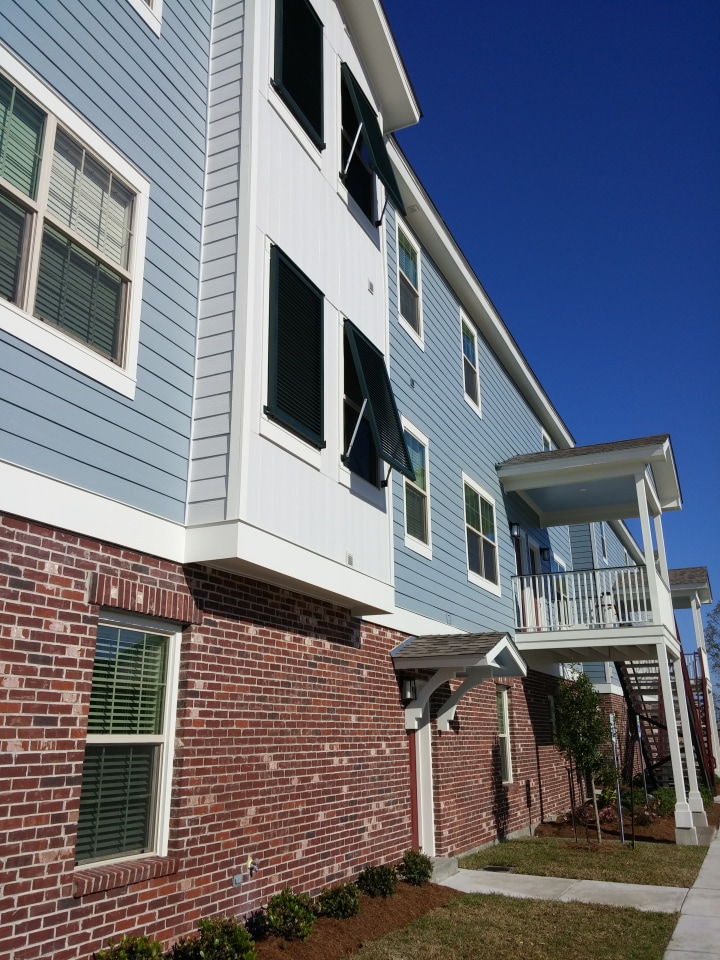 Marina Vista Image 19