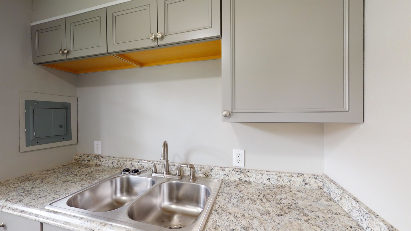 Buffalo Townhomes at Delsan Court Image 4