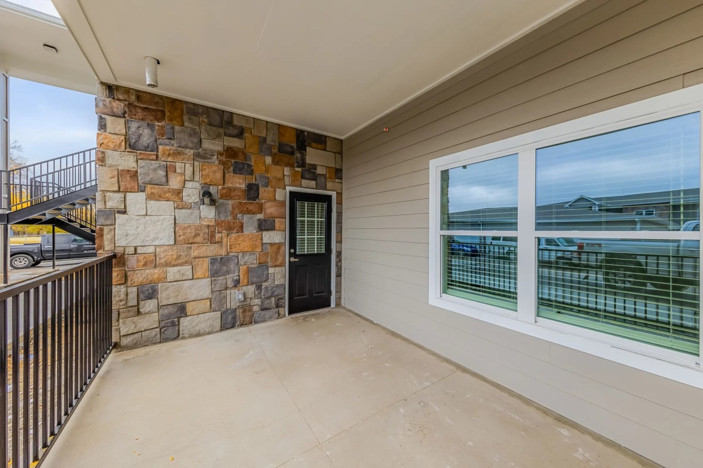Horseshoe Apartments Image 13