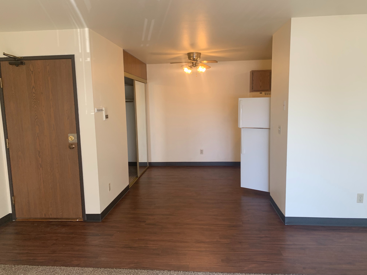 Fox River Bluff Apartments Image 15