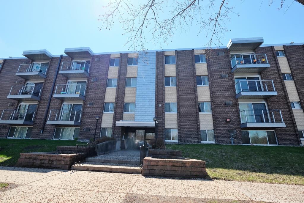 Riverside Flats Image 1