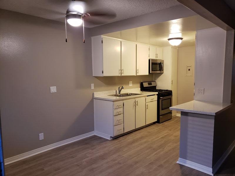 291 Avocado Street Image 10
