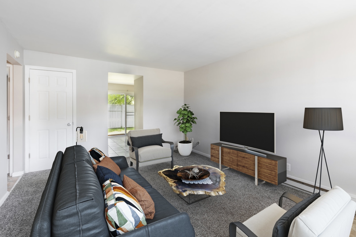 One Somerset Apartments Image 2