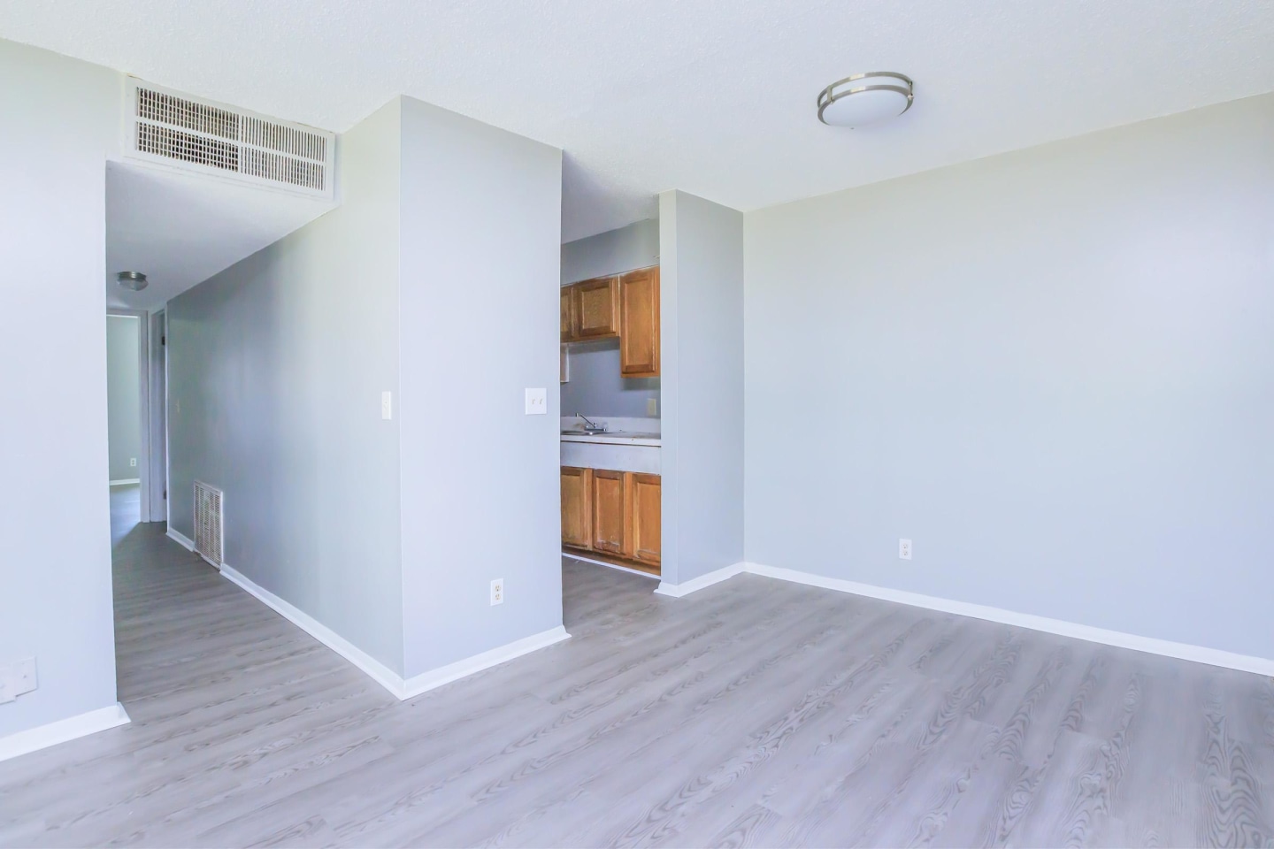 Freedom Park Apartments Image 7