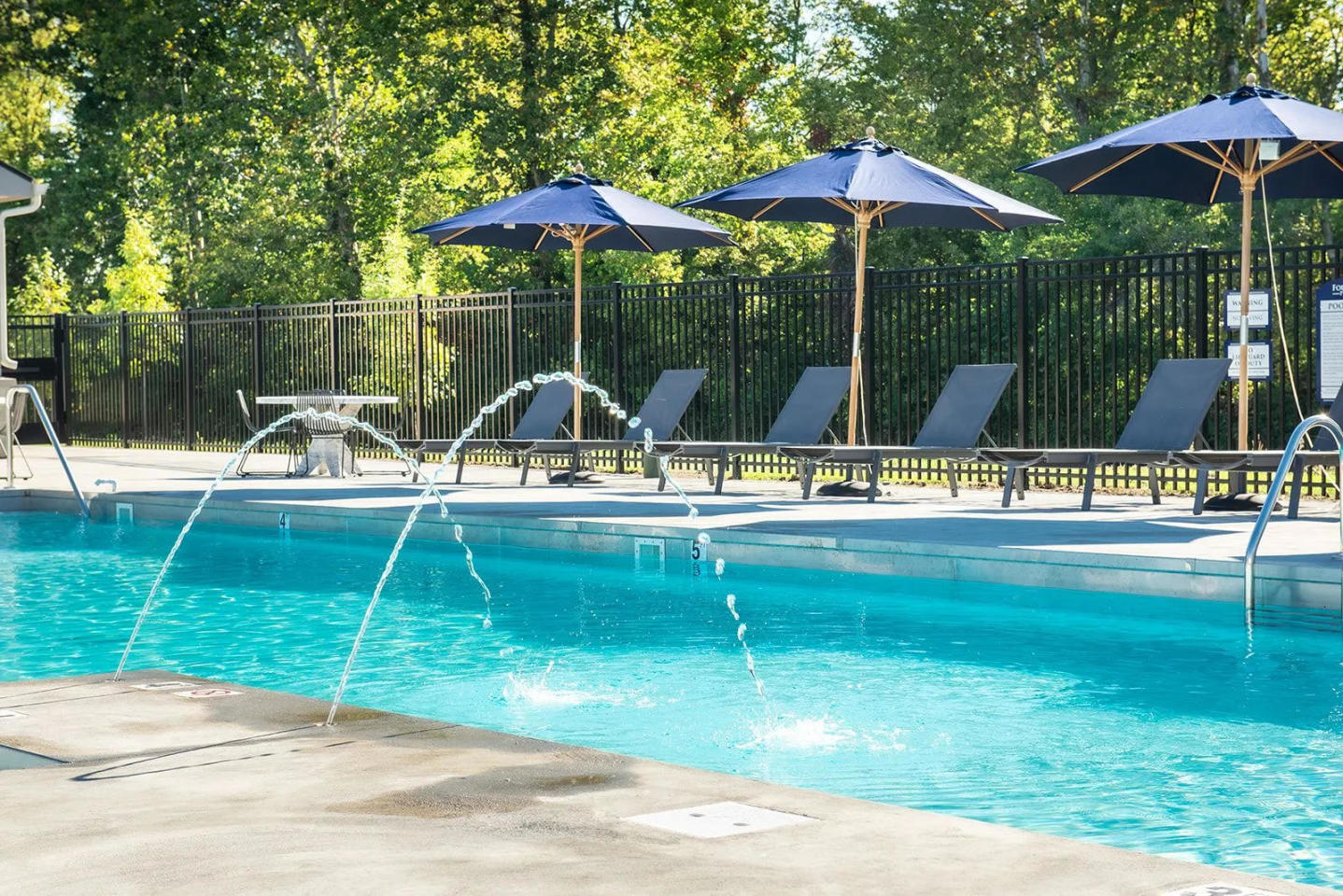 Founders Pointe Apartments Image 19