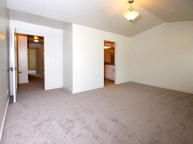 Cove at Pleasant View Town Homes Image 8