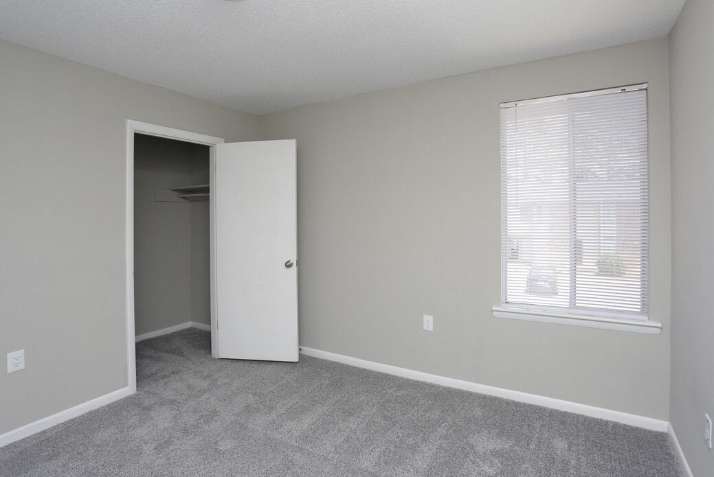Copperfield Apartments Image 7