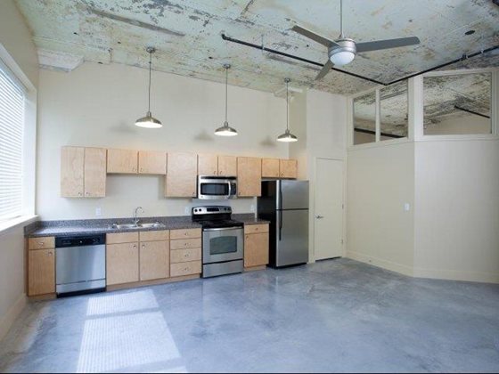 Blue Plate Artist Lofts Image 6
