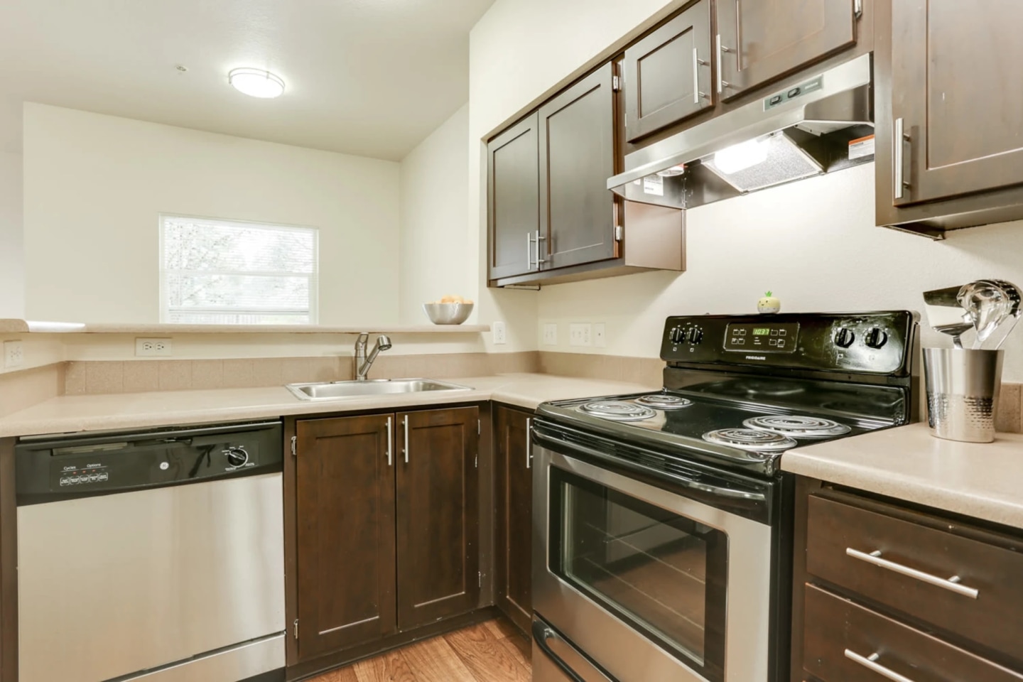 The Landings at Morrison Apartments Image 2