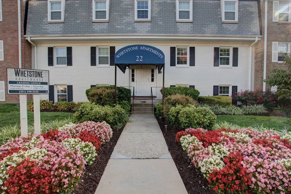 Whetstone Apartments Image 25