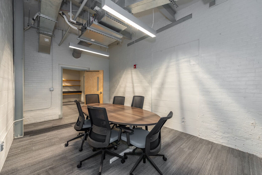 Petersburg ArtistSpace Lofts Image 64