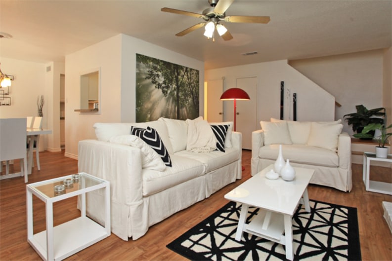 Lakewood Apartments Image 7