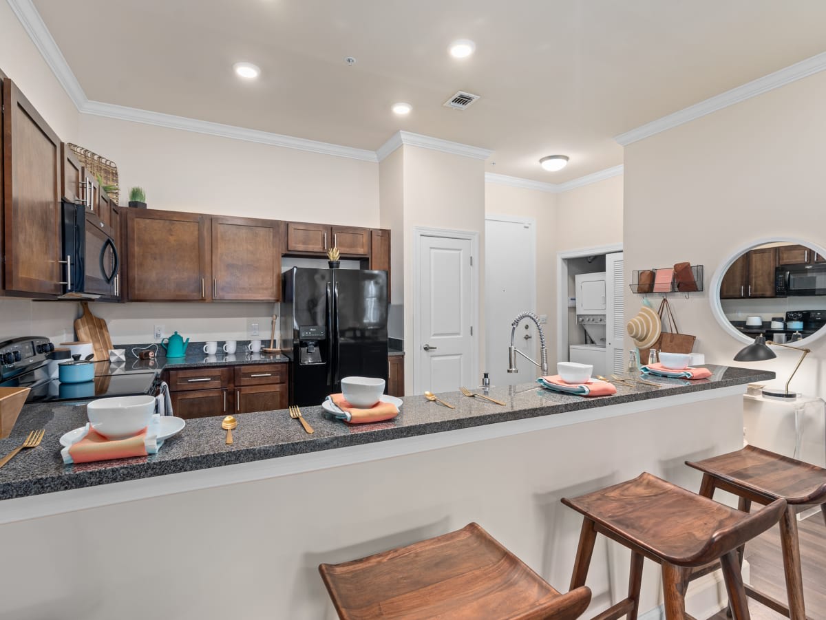 Lake Lofts at Deerwood Image 14