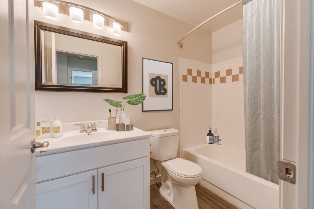 Valley Ranch Apartments Image 3