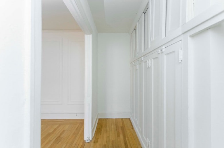 Embassy Apartments Image 10