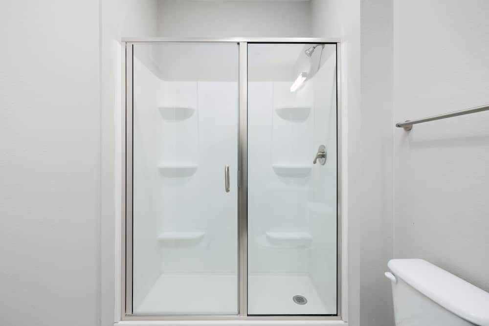 Oak Creek Image 21