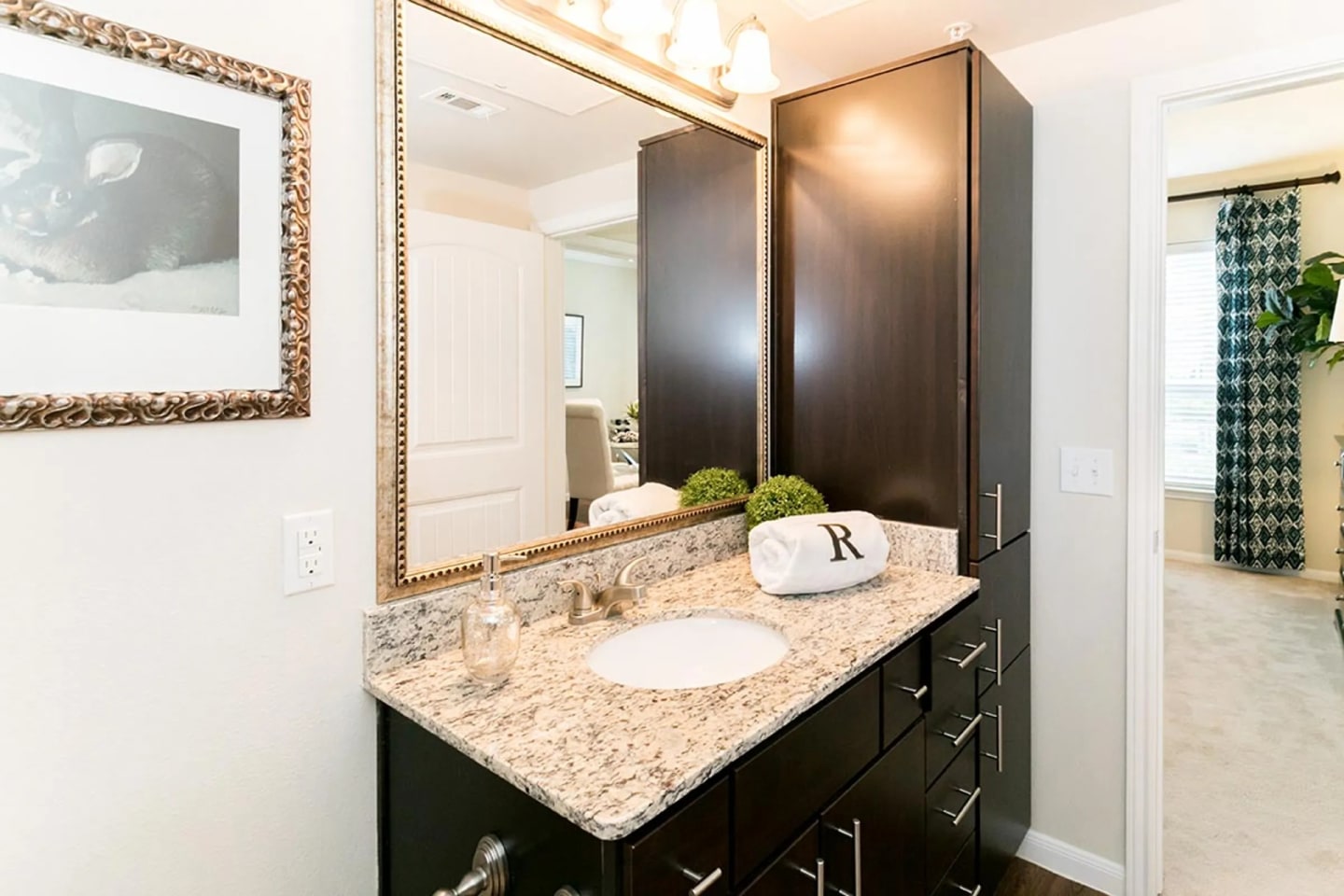 Luxe at Katy Image 1