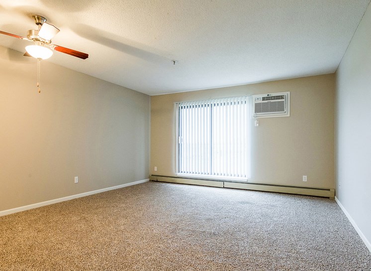 Camelot Square Image 15