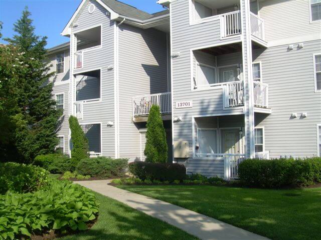 Affordable Housing - Dulles Center Image 10