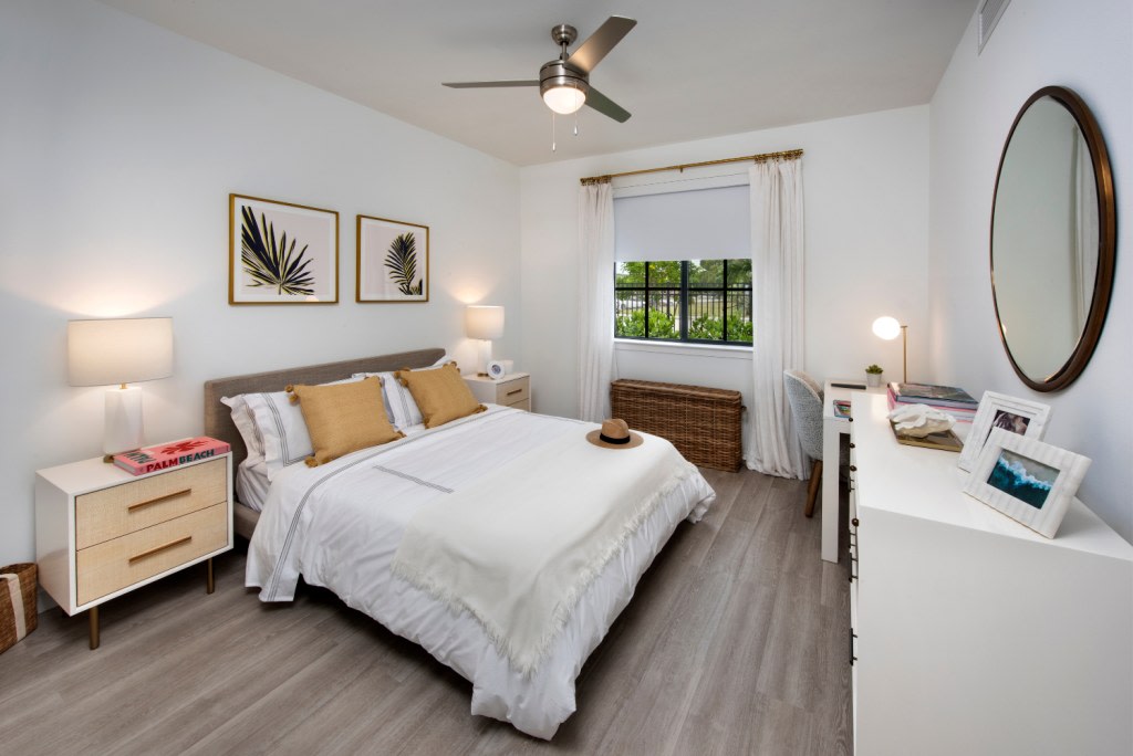 Riverland Apartments Image 7