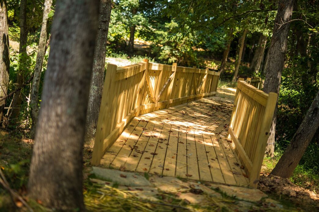 Davis Gardens Image 39