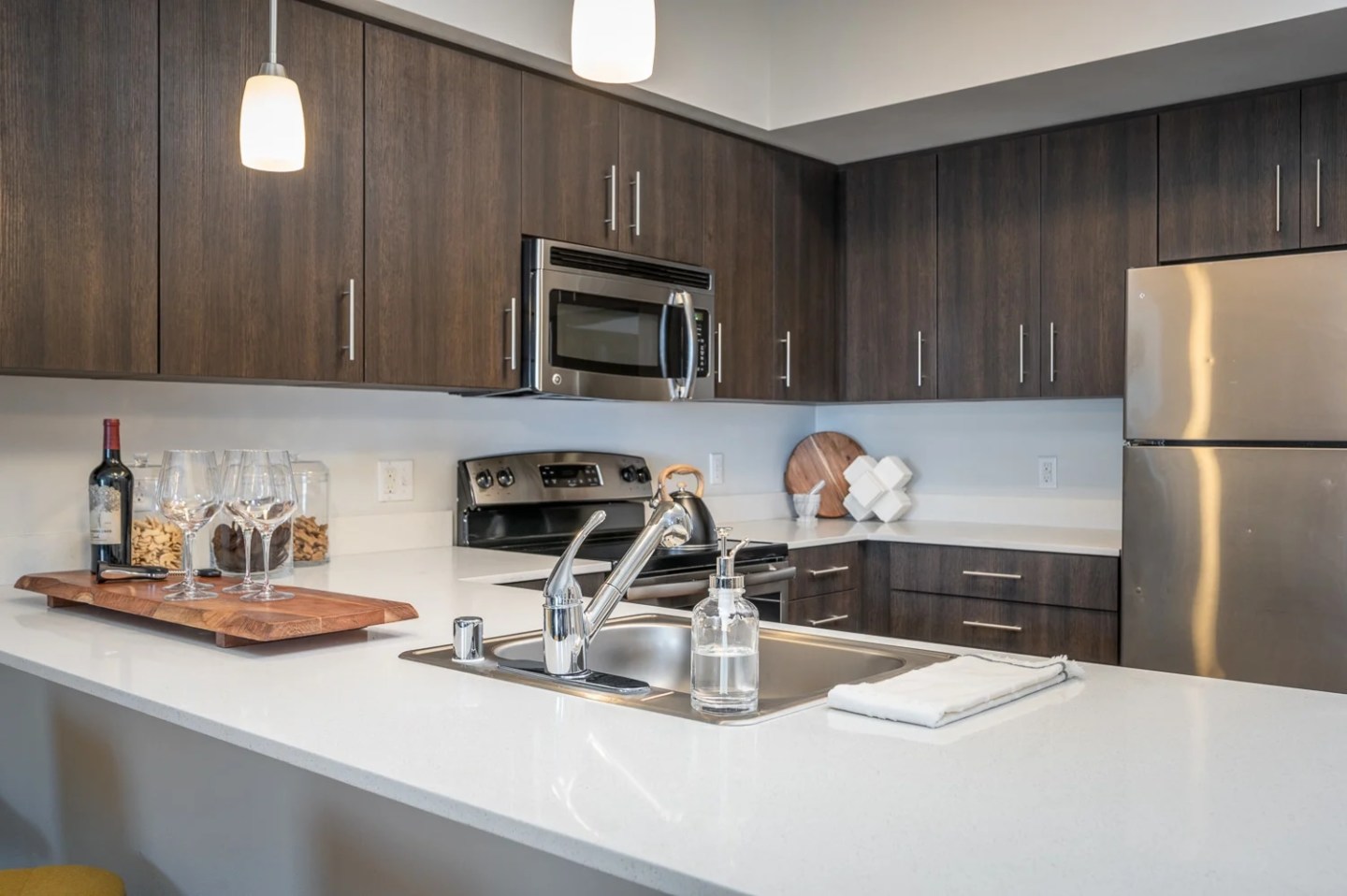 The Waterline Apartments Image 3