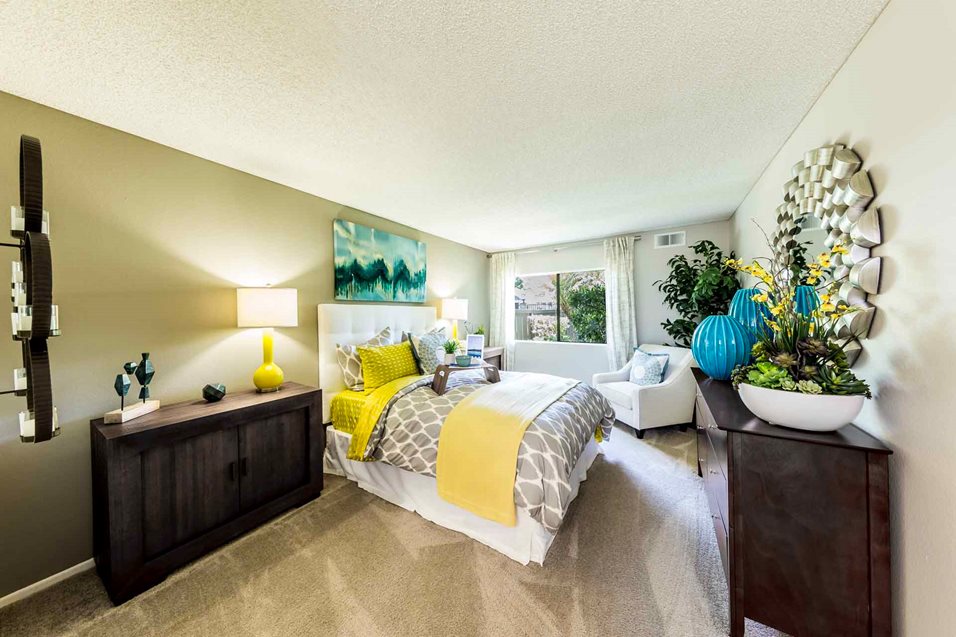 Serrano Highlands Apartments Image 17