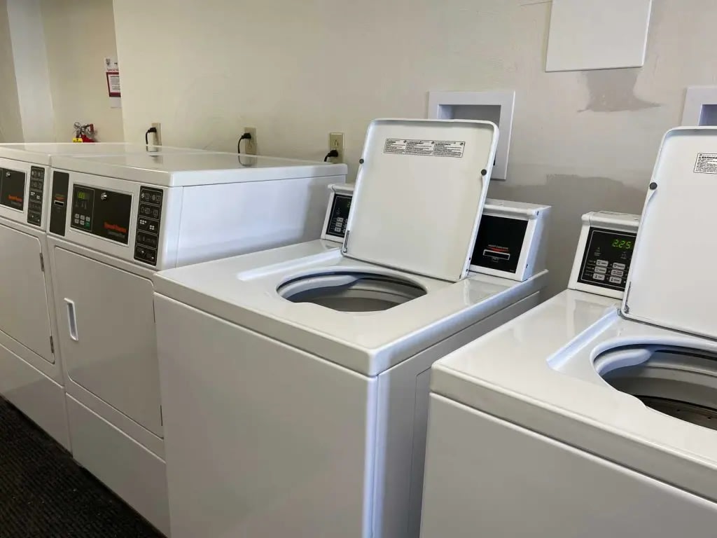 Park View Hills Condominium Image 6