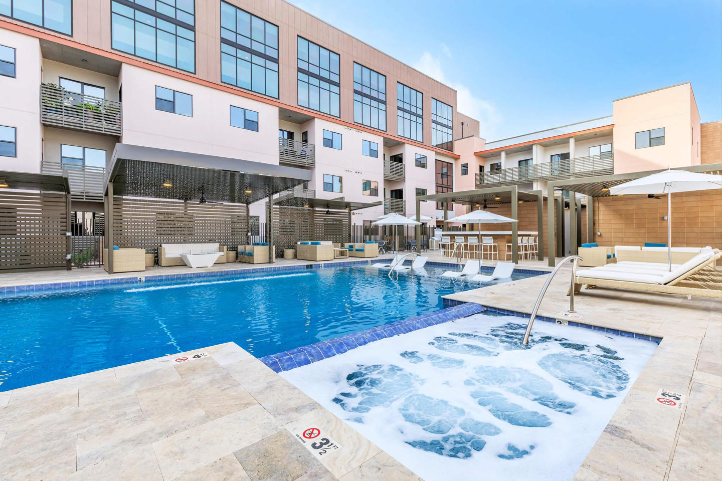The Benedictine Townhomes - Student Housing Image 20