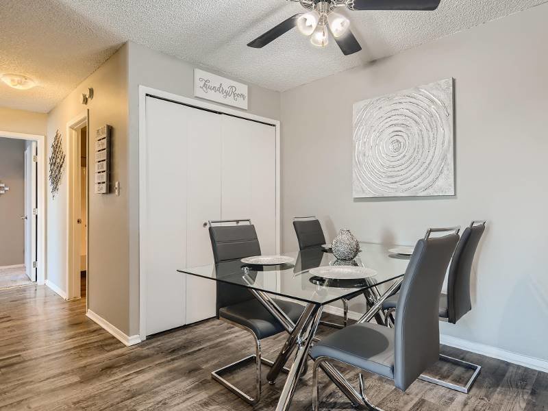 Ironwood at Palmer Park Apartments Image 12