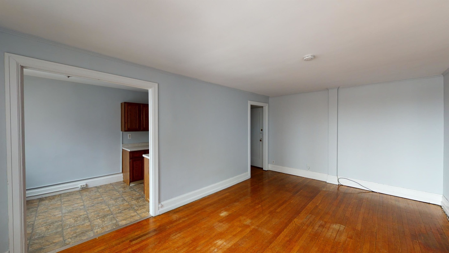 Gates Circle Image 10