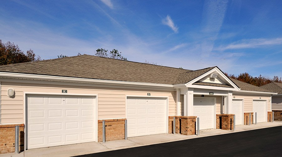 Tanglewood Lake Apartments Image 7