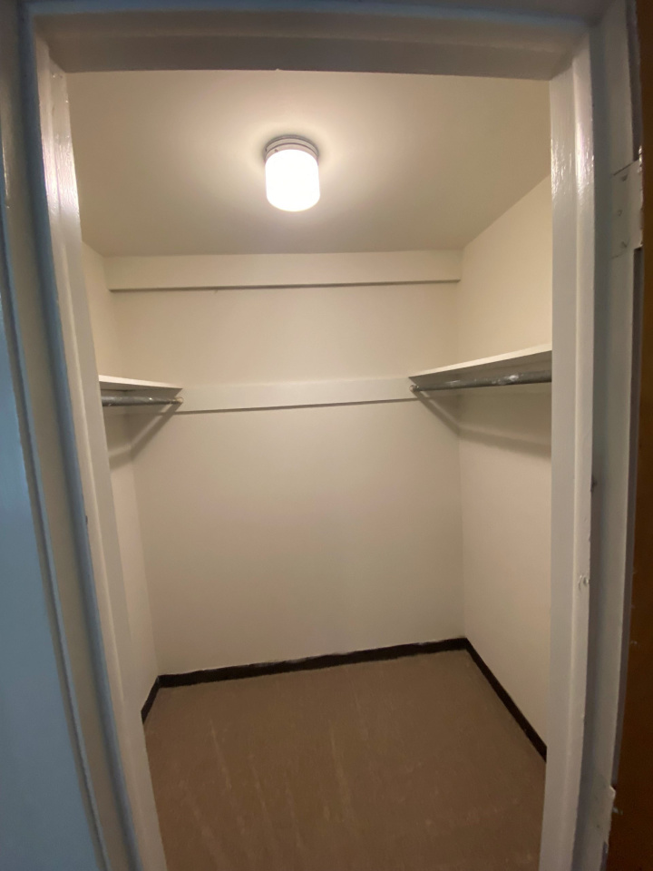 1701 Gordon Avenue - Student Housing Image 7
