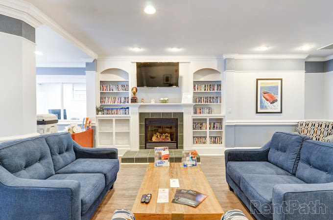 Tanglewood Village Image 9