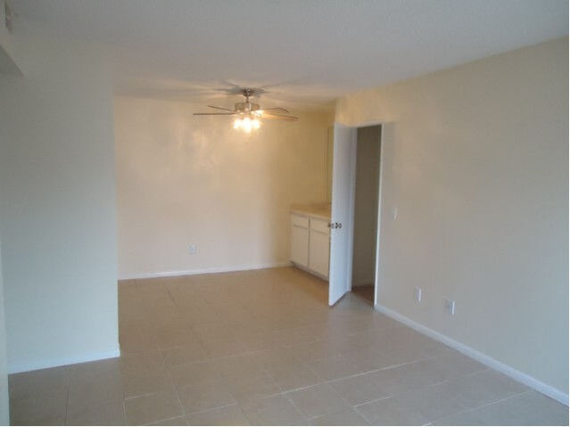 East Bradley Village Image 3