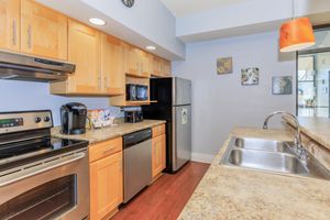 Peppermill Village Image 36