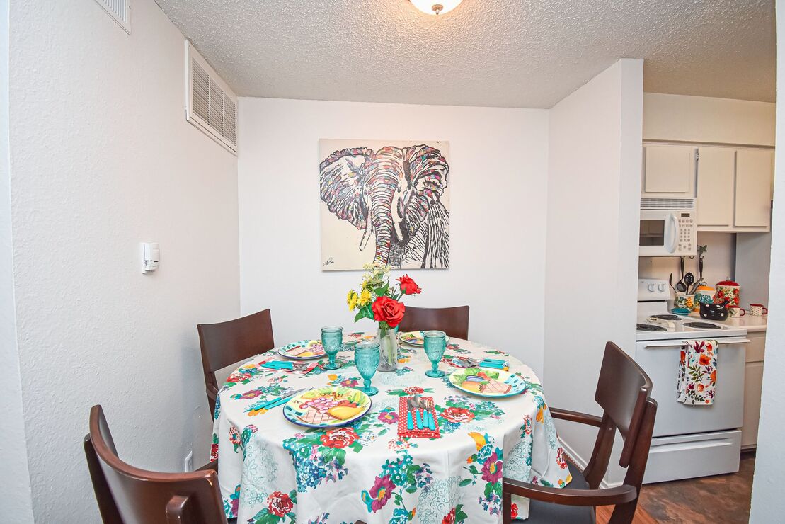 Centerpoint Apartments Image 14