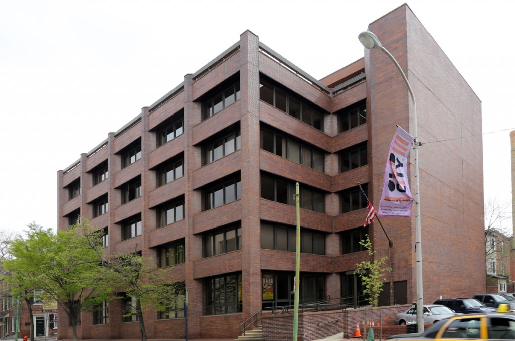 Cherry Street Condominiums Image 14
